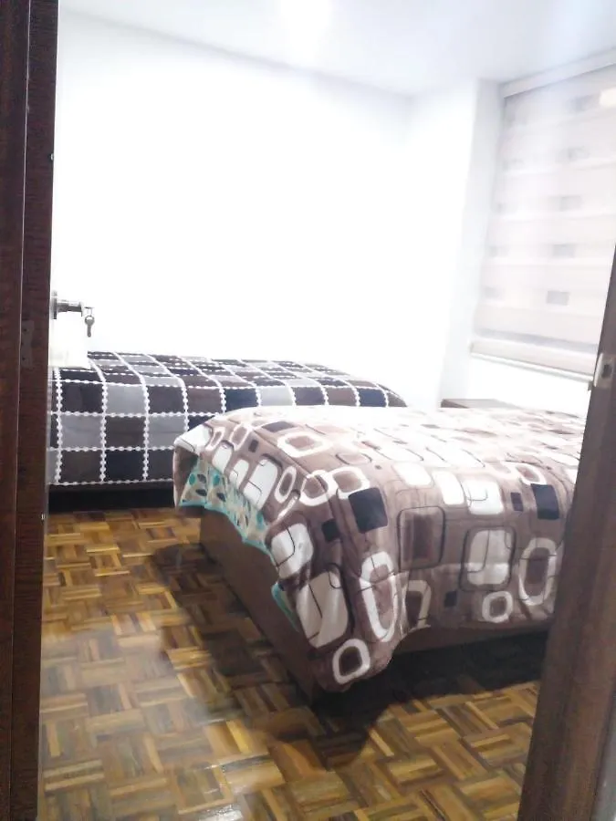 Dpto Comodo En El Centro De La Ciudad Cuenca 0*,  Ecuador